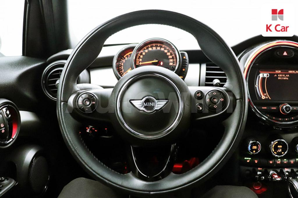 2016 MINI COOPER BLACK EDITION - 13