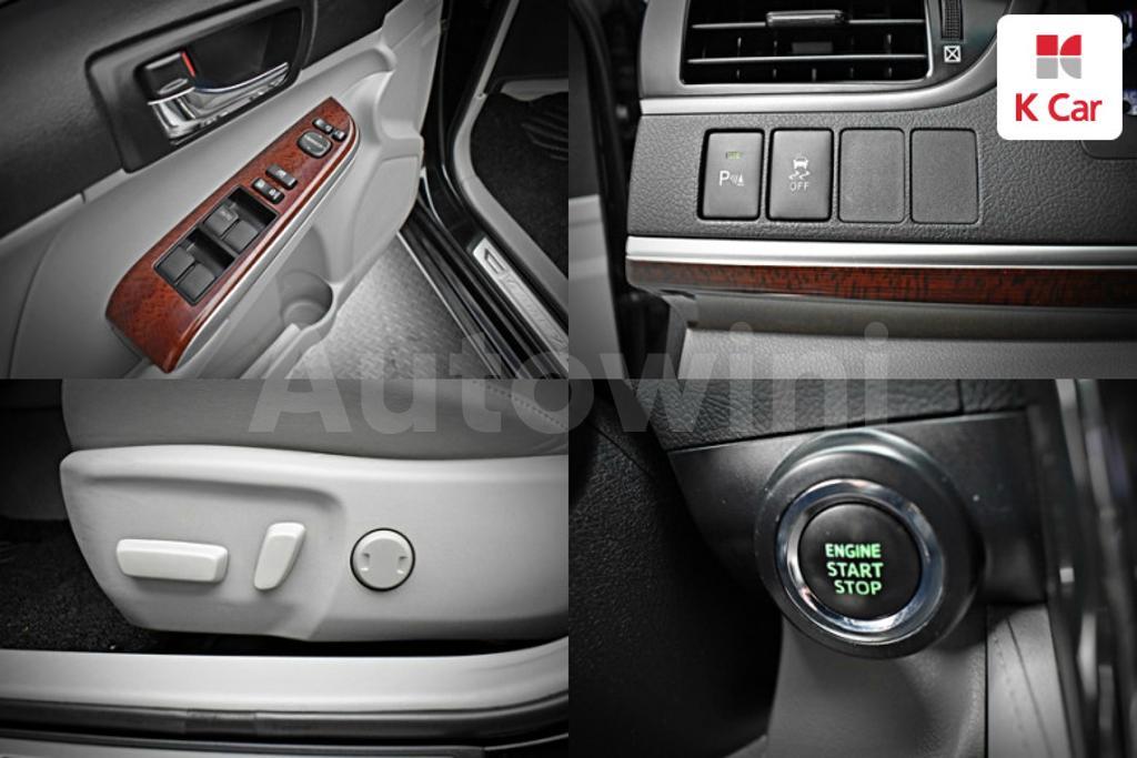 2012 TOYOTA  CAMRY 2.5 XLE - 15