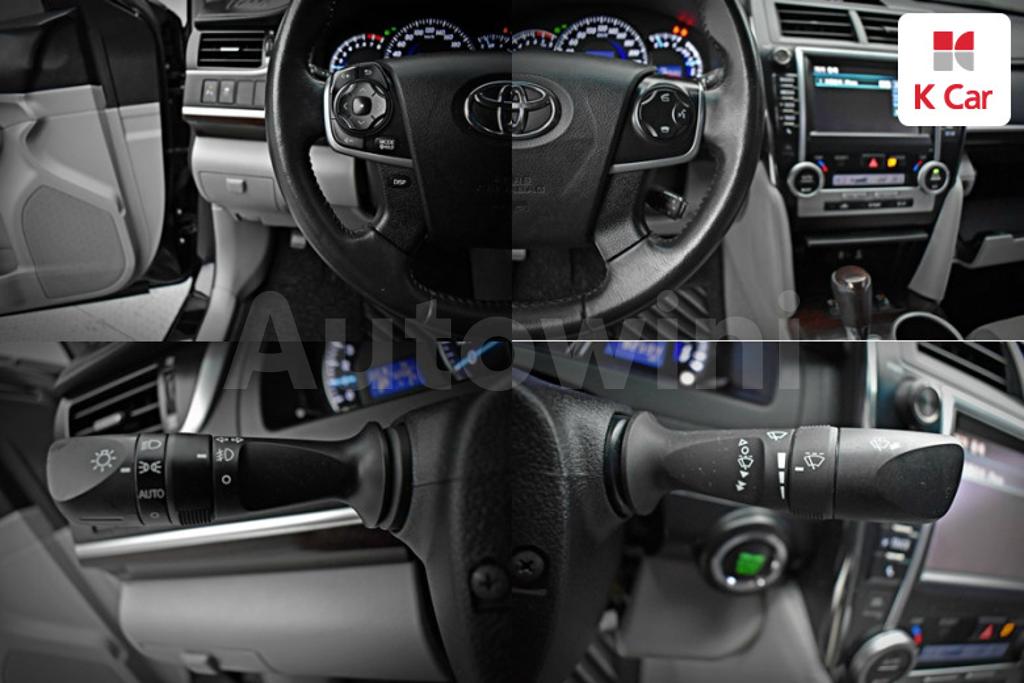 2012 TOYOTA  CAMRY 2.5 XLE - 16