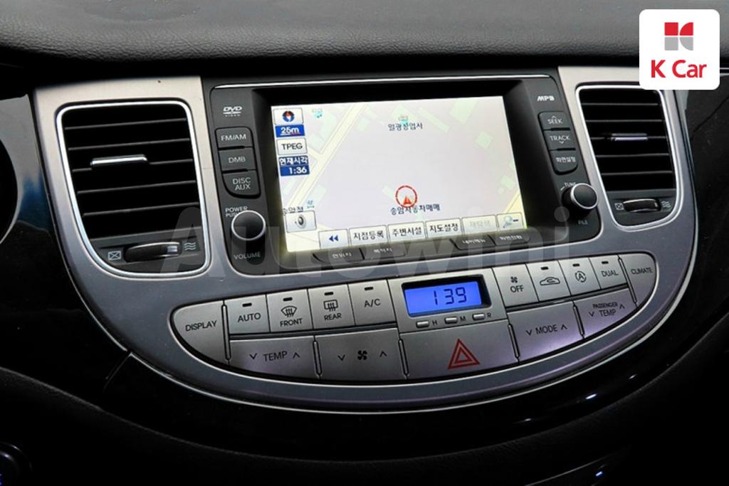 2013 HYUNDAI GENESIS BH330 MORDERN - 10