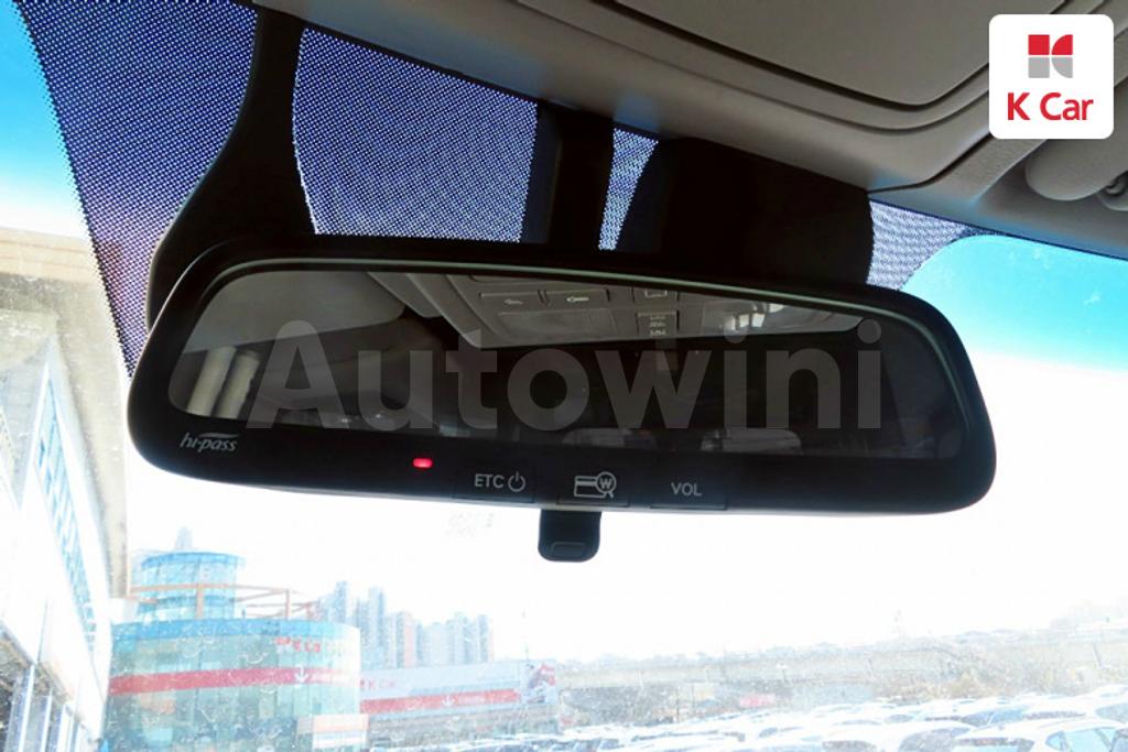 2019 HYUNDAI SOLATI 15 SEATS - 12