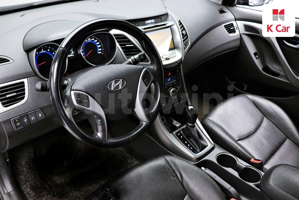 2016 HYUNDAI  AVANTE ELANTRA 1.6 LPI MORDERN - 11