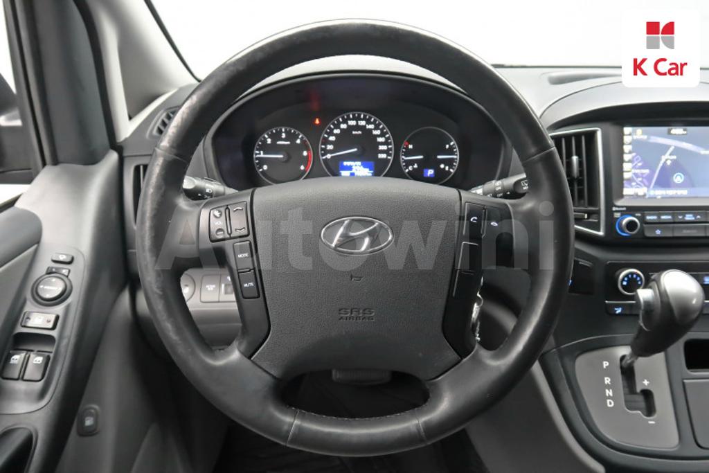 2019 HYUNDAI GRAND STAREX H-1 VAN 5 SEATS - 8