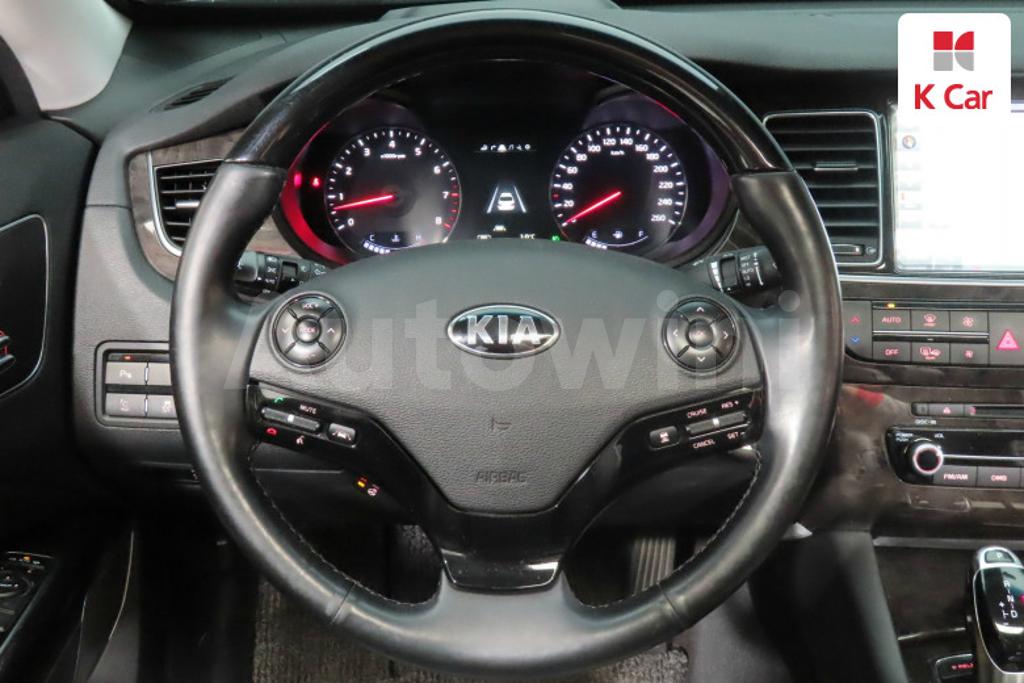 2015 KIA  K9 QUORIS 3.8 GDI NOBLESSE - 8