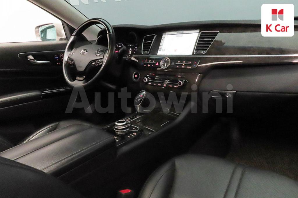 2015 KIA  K9 QUORIS 3.8 GDI NOBLESSE - 9