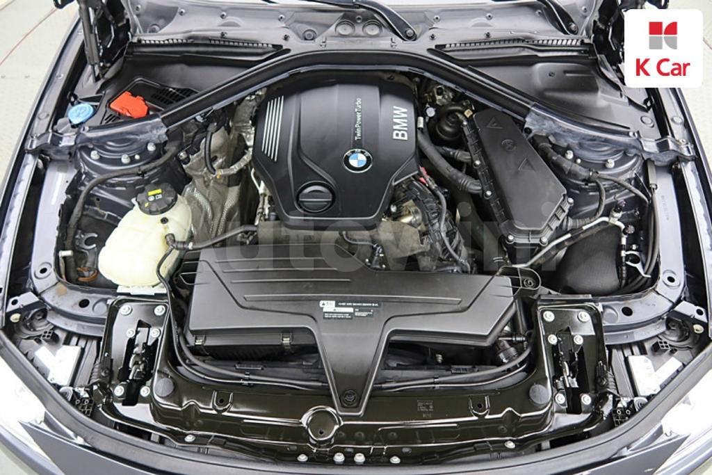 2017 BMW 3 SERIES F30  320D - 19