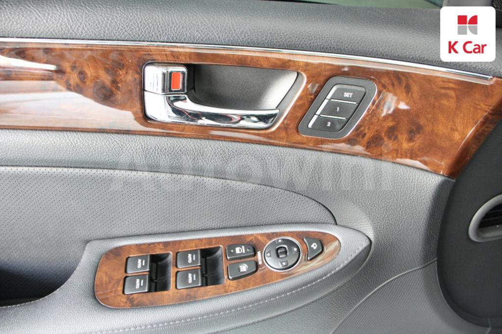 2010 HYUNDAI GENESIS BH330 LUXURY - 8