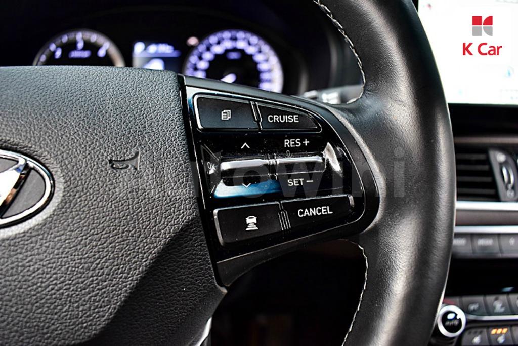 2018 HYUNDAI GRANDEUR IG AZERA 2.2 DIESEL PREMIUM - 10