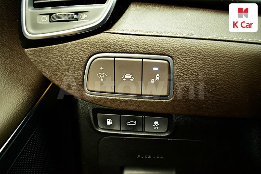 2018 HYUNDAI GRANDEUR IG AZERA 2.2 DIESEL PREMIUM - 17