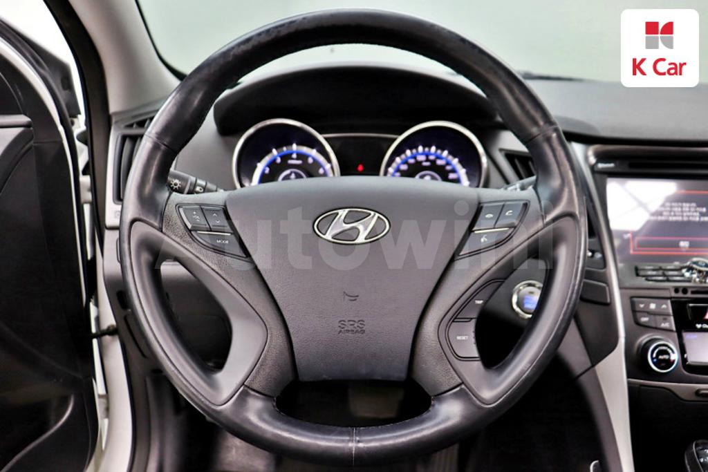 2013 HYUNDAI YF SONATA THE BRILLIANT LPI PREMIUM - 12