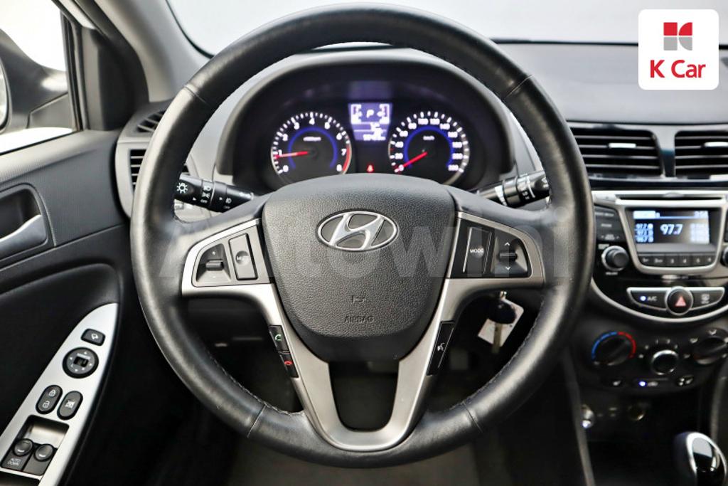2016 HYUNDAI ACCENT  1.4 VVT MORDERN - 9