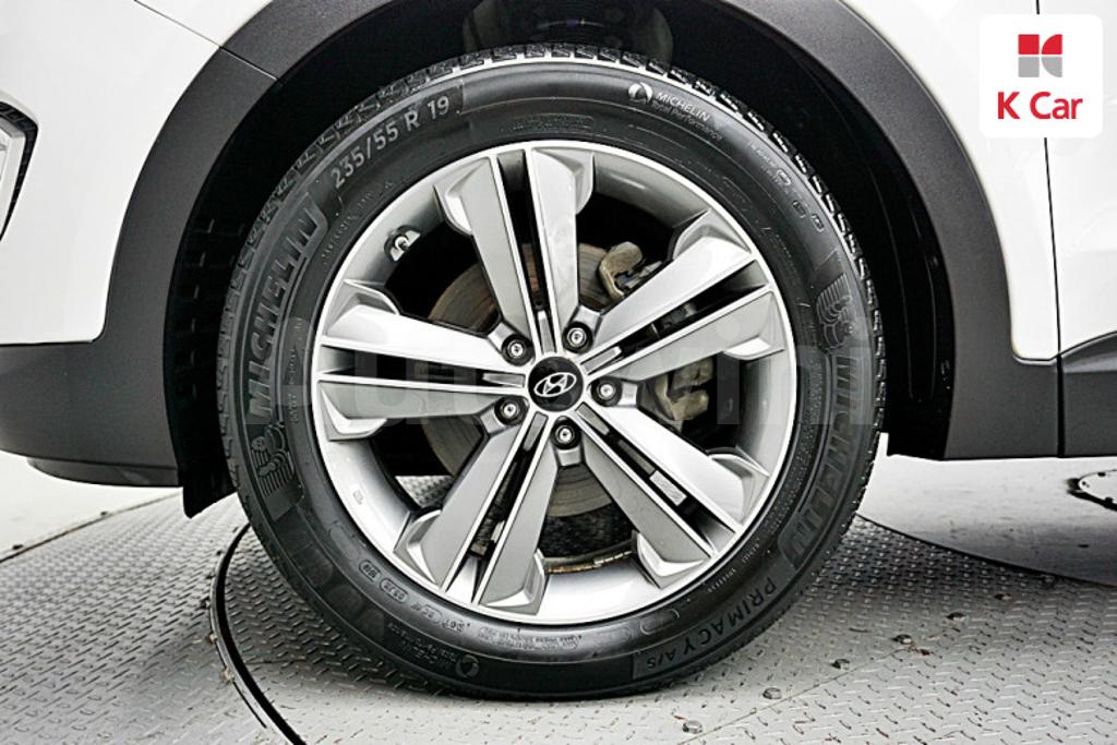 KMHSN81XDFU078790 2015 HYUNDAI MAXCRUZ DIESEL(E-VGT) 2.2 4WD EXCLUSIVE-4
