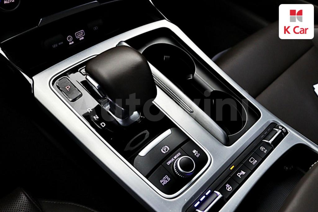 2019 KIA STINGER 2.0 TURBO AWD - 9