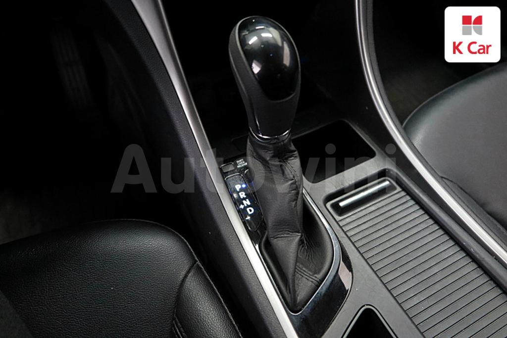 2013 HYUNDAI YF SONATA THE BRILLIANT LPI SMART - 9