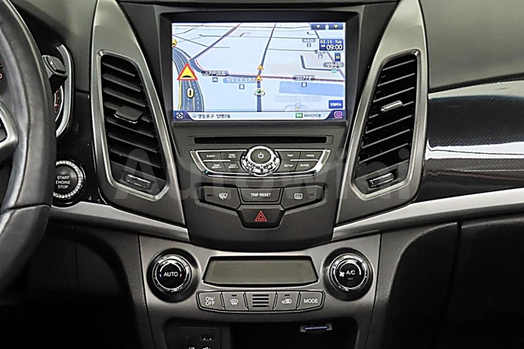 2017 SSANGYONG  STYLE KORANDO C 2.2 EXTREME 2WD - 29