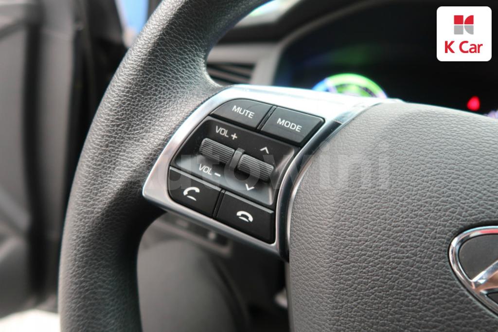 2018 HYUNDAI SONATA RISE HYBRID SMART - 10