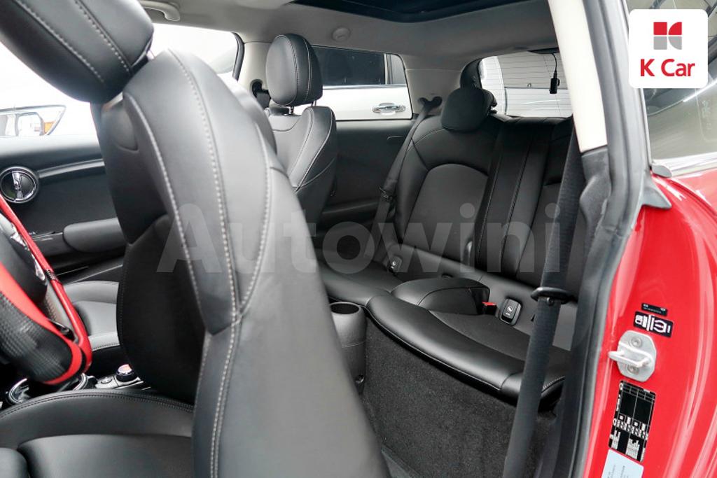 2016 MINI COOPER D MID - 19