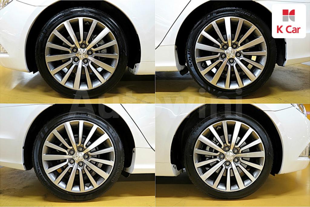 KMHEC41ABDA482487 2013 HYUNDAI YF SONATA THE BRILLIANT CVVL PREMIUM-4
