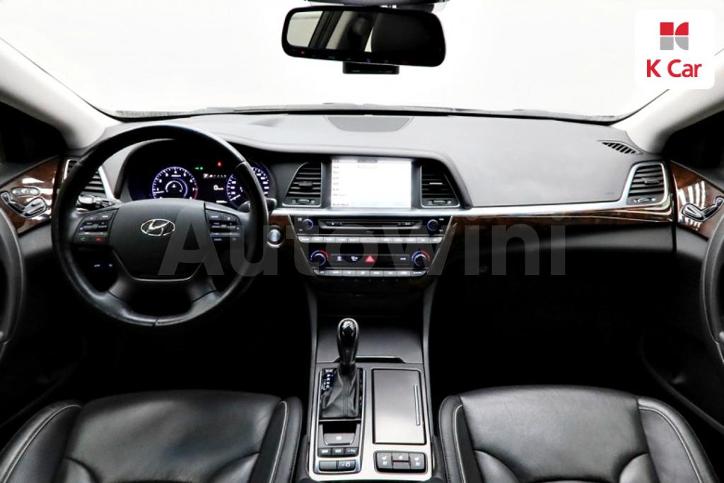 KMHFM411BGA008205 2016 HYUNDAI ASLAN G300 MORDERN-4