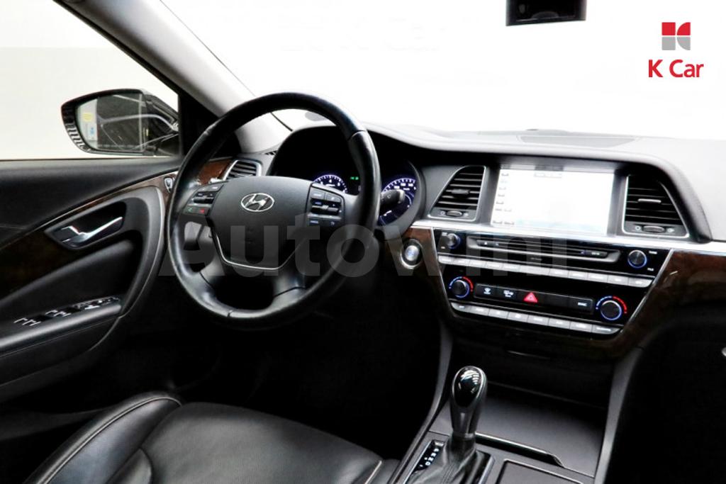 KMHFM411BGA008205 2016 HYUNDAI ASLAN G300 MORDERN-5