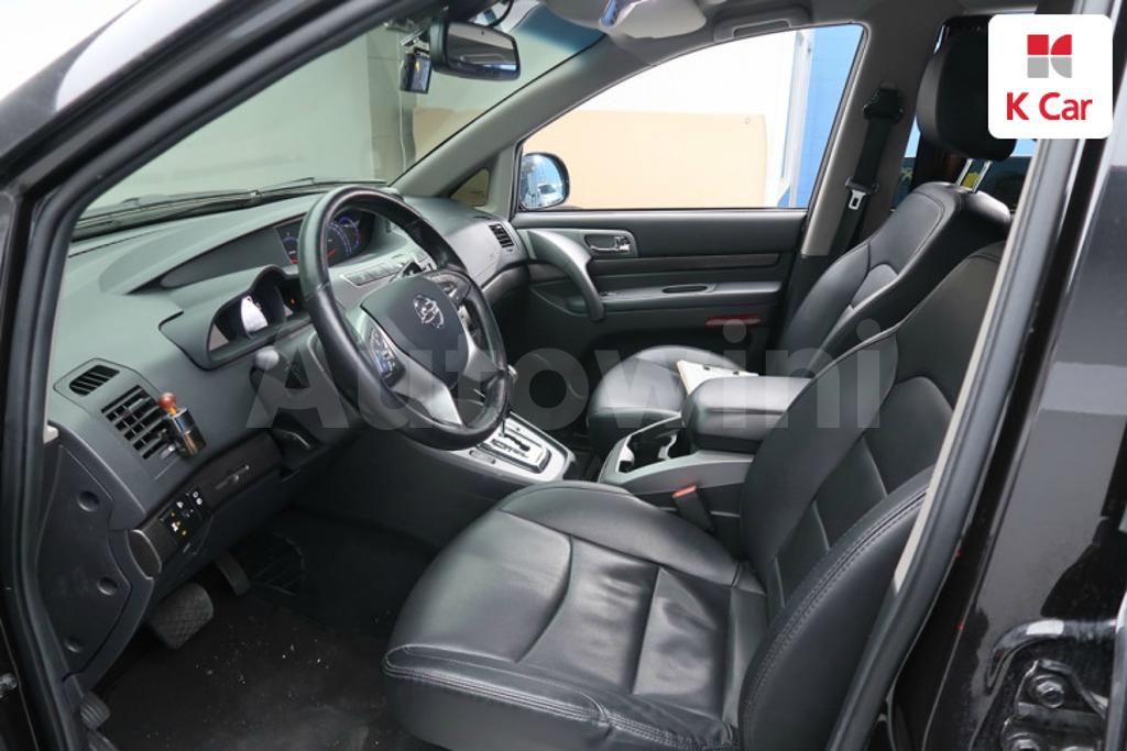 2019 SSANGYONG KORANDO TURISMO 4WD EXTREME SPORTS 9 SEATS - 11