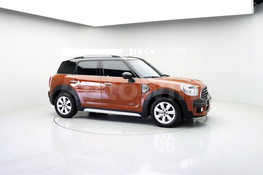 2017 MINI COOPER COUNTRYMAN D ALL4 - 11