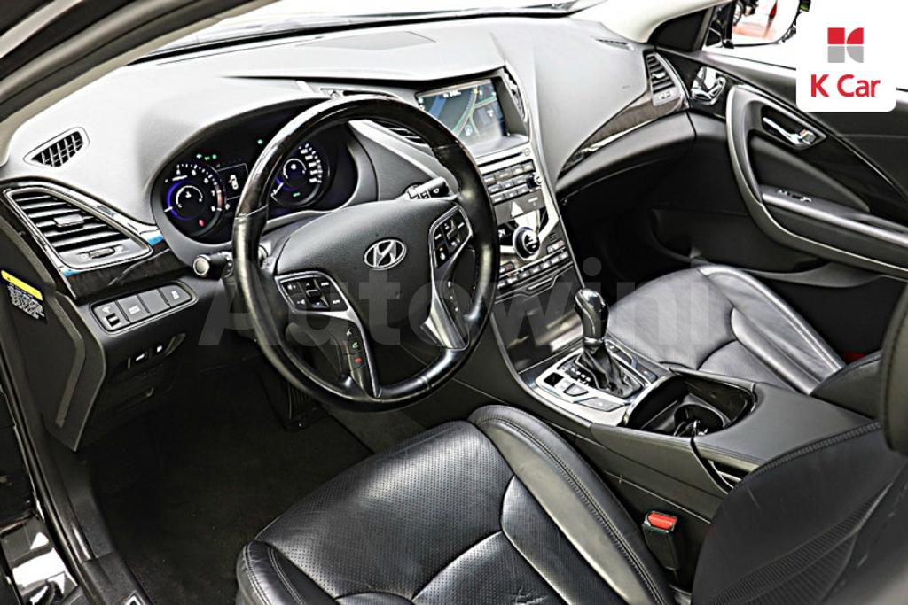 2016 HYUNDAI GRANDEUR HG AZERA HG300 PREMIUM - 10