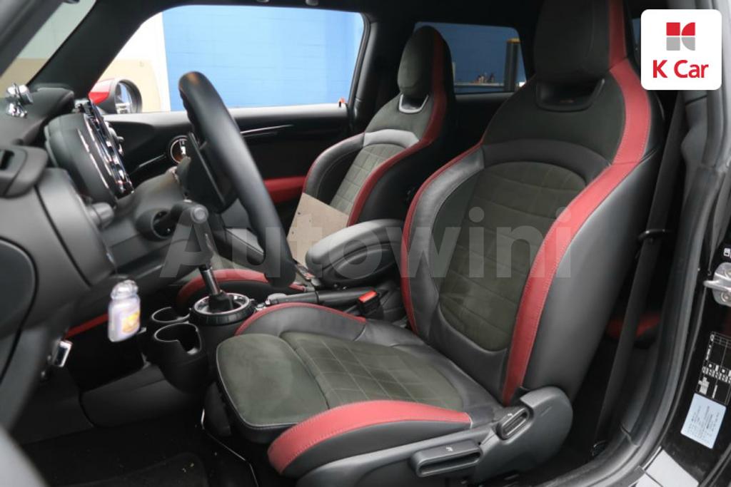 2017 MINI COOPER S JCW - 10