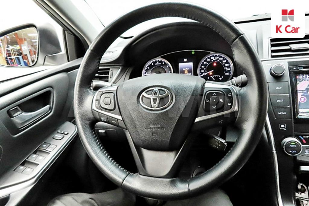 2015 TOYOTA  CAMRY 2.5 XLE - 12