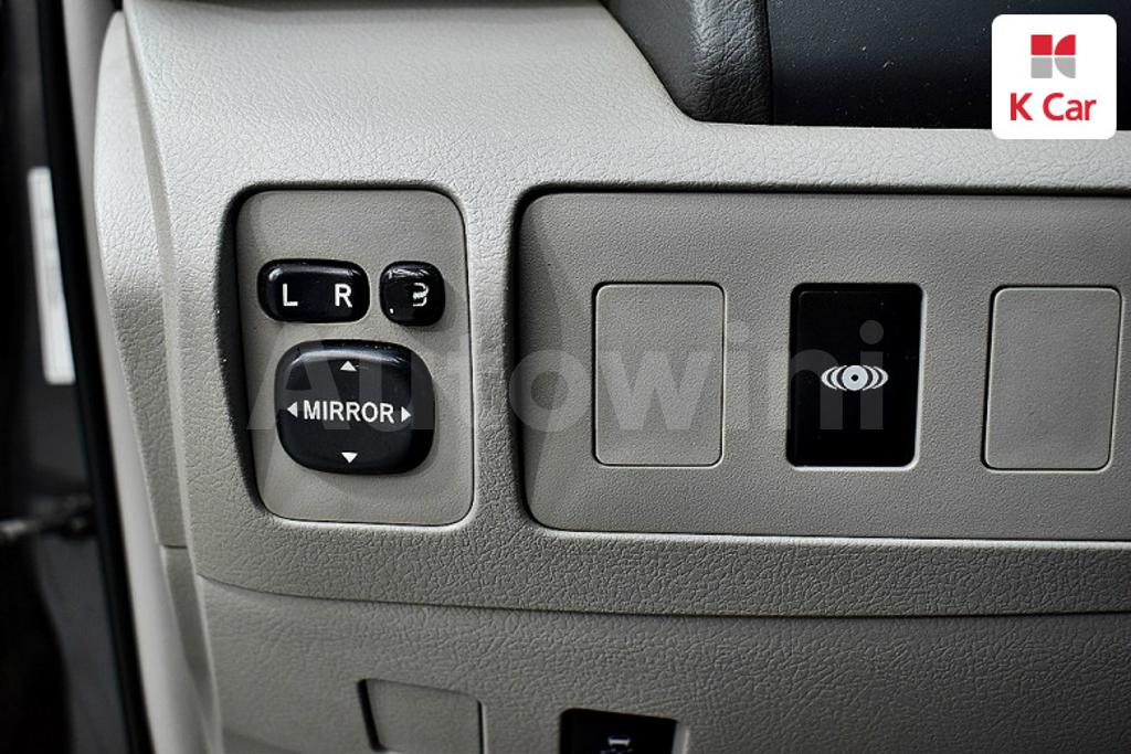 2011 TOYOTA CAMRY XLE - 14