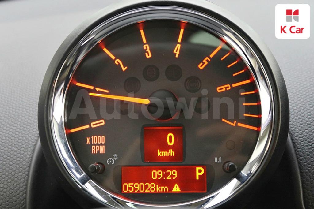 2015 MINI COOPER COUNTRYMAN D ALL4 - 14