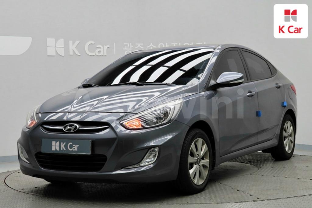 KMHCT41BEHU153730 2017 HYUNDAI ACCENT  1.4 VVT MORDERN-0