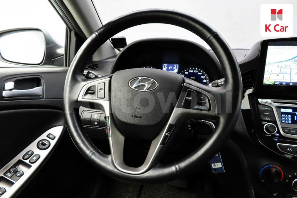 KMHCT41BEHU153730 2017 HYUNDAI ACCENT  1.4 VVT MORDERN-5