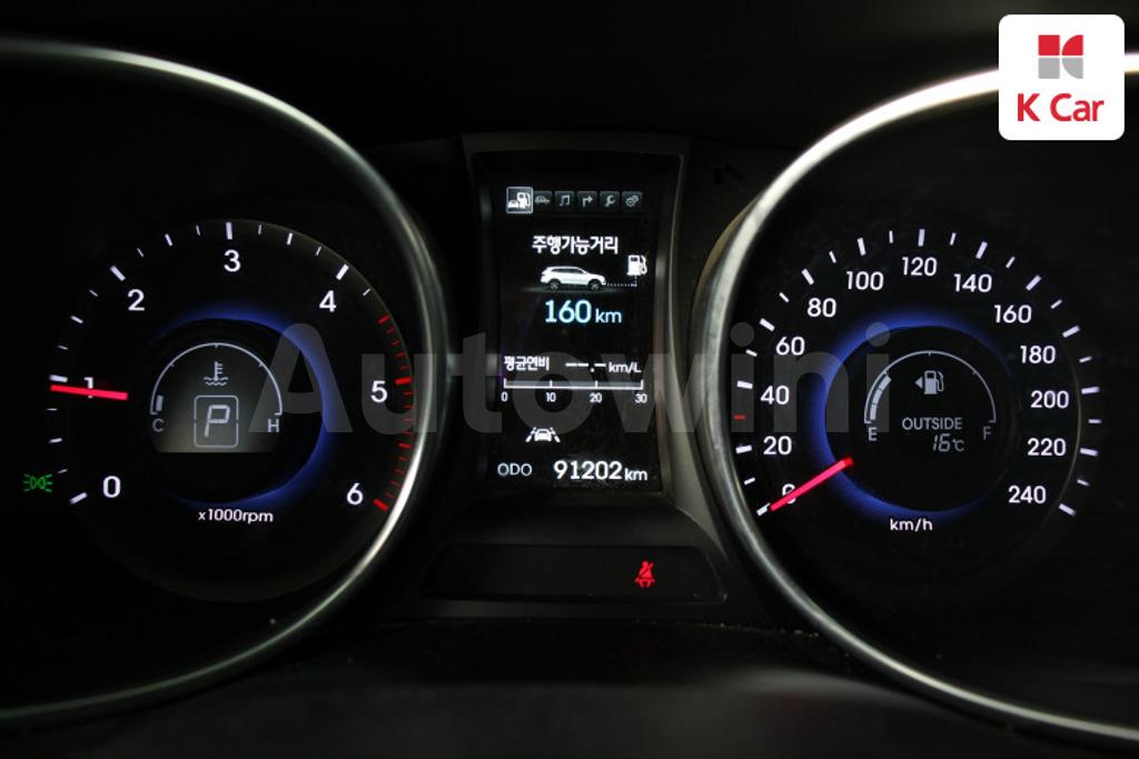 KMHSR81XDFU089379 2015 HYUNDAI MAXCRUZ DIESEL(E-VGT) 2.2 4WD EXCLUSIVE-2