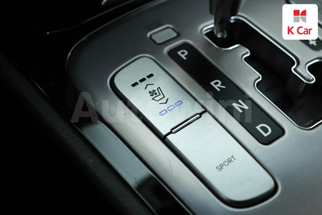 2013 HYUNDAI GENESIS BH330 MORDERN - 10