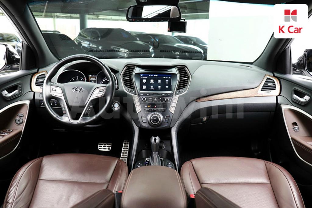 KMHSR81XBHU238193 2017 HYUNDAI  MAXCRUZ DIESEL 2.2 2WD-4