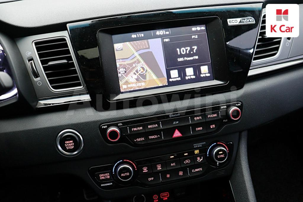 2017 KIA NIRO NOBLESSE - 11