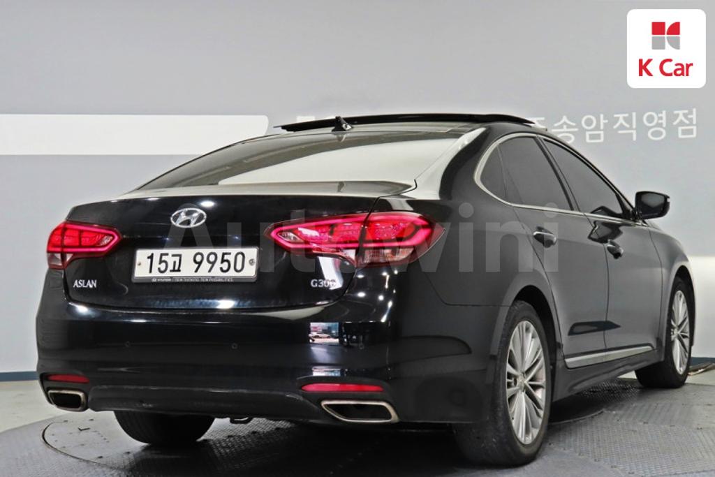 KMHFM411BFA001024 2015 HYUNDAI ASLAN G300 MORDERN-1