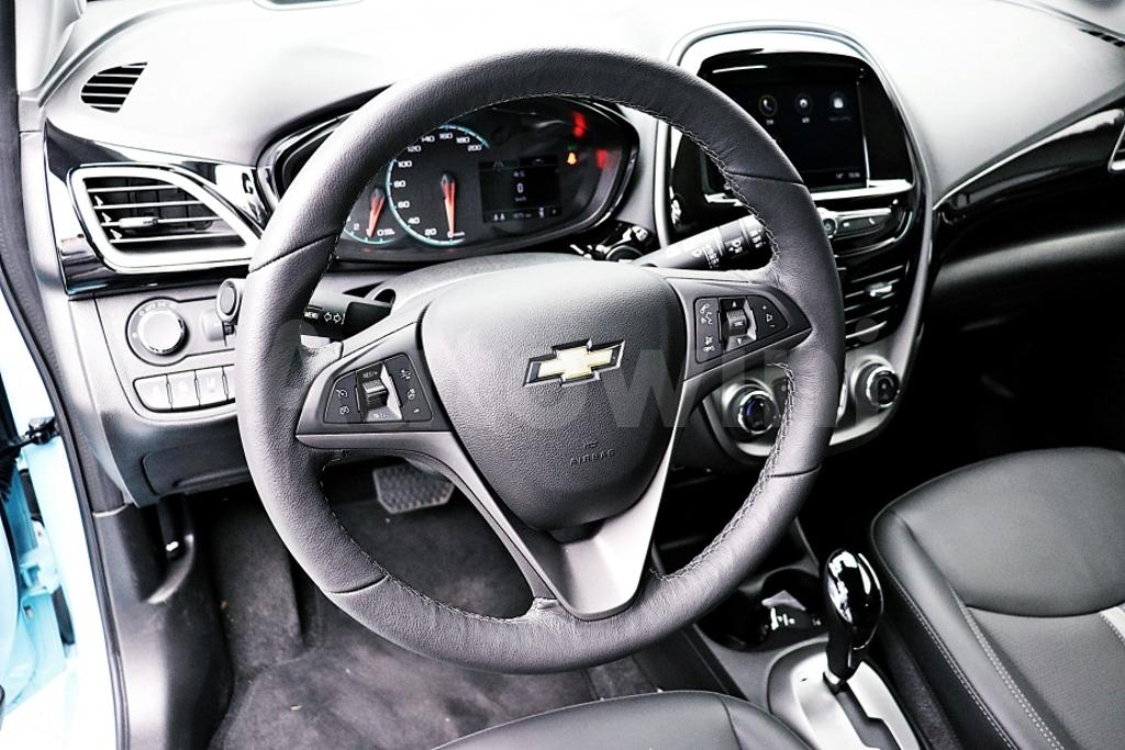2022 GM DAEWOO (CHEVROLET)  SPARK PREMIER - 28