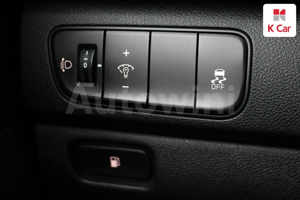 KNACB81CGHA004944 2017 KIA NIRO PRESTIGE-5
