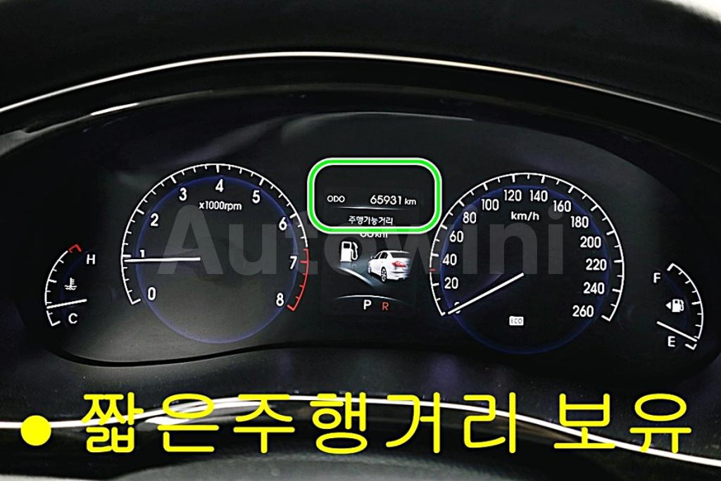 2013 HYUNDAI GENESIS BH330 MORDERN - 26