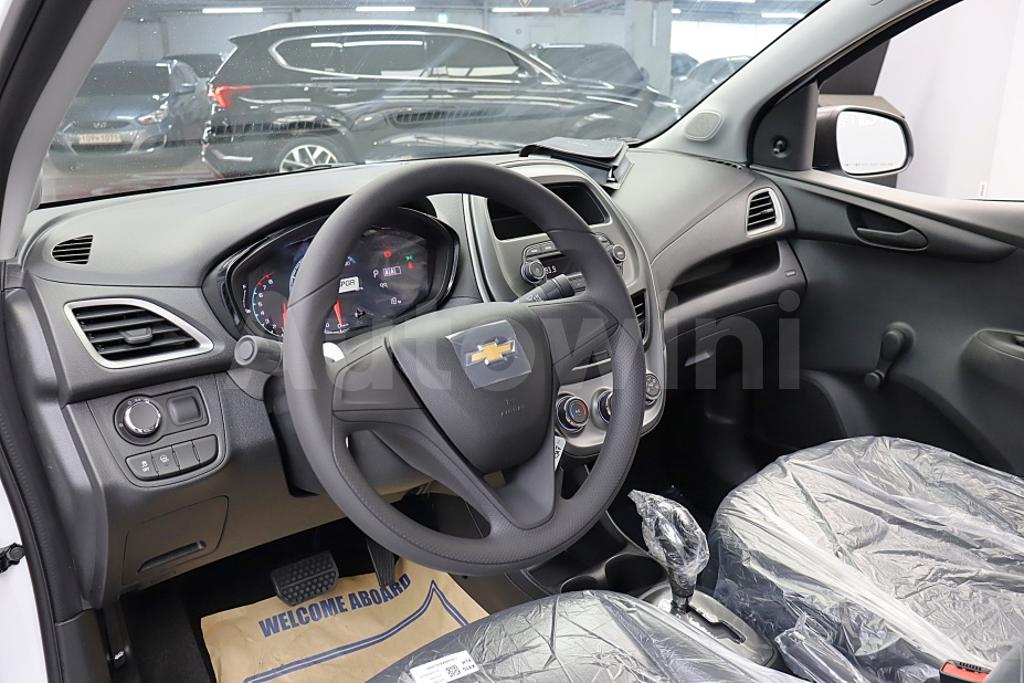 2022 GM DAEWOO (CHEVROLET)  SPARK LS - 27