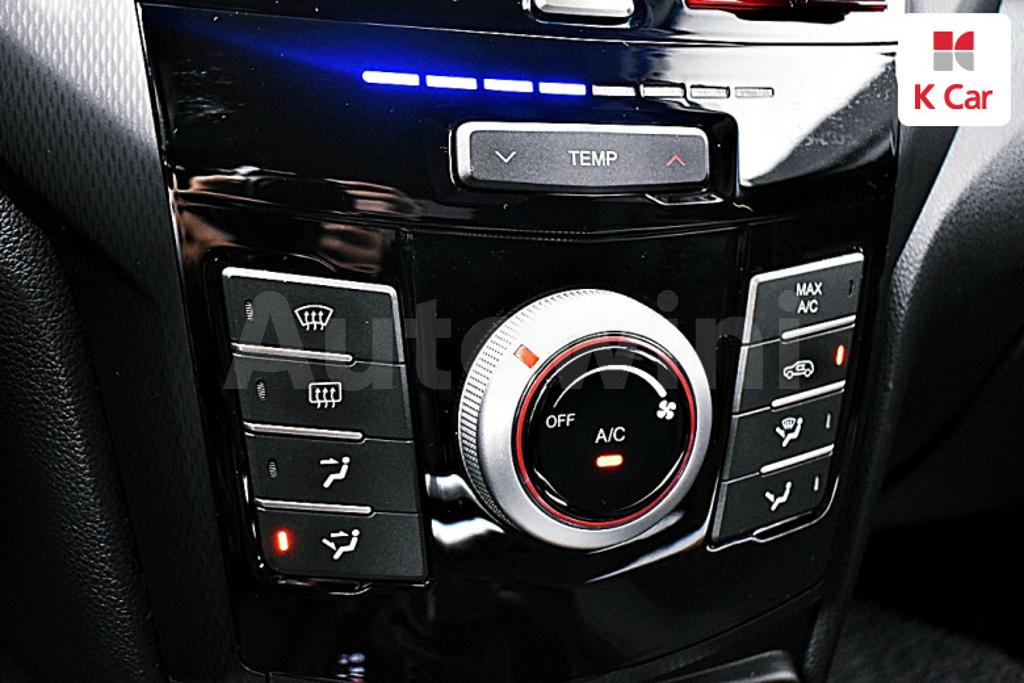 2019 SSANGYONG TIVOLI AIR DIESEL IX 2WD - 11