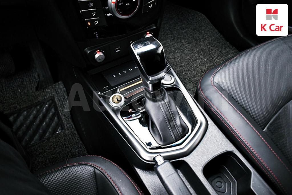 2019 SSANGYONG TIVOLI AIR DIESEL IX 2WD - 12