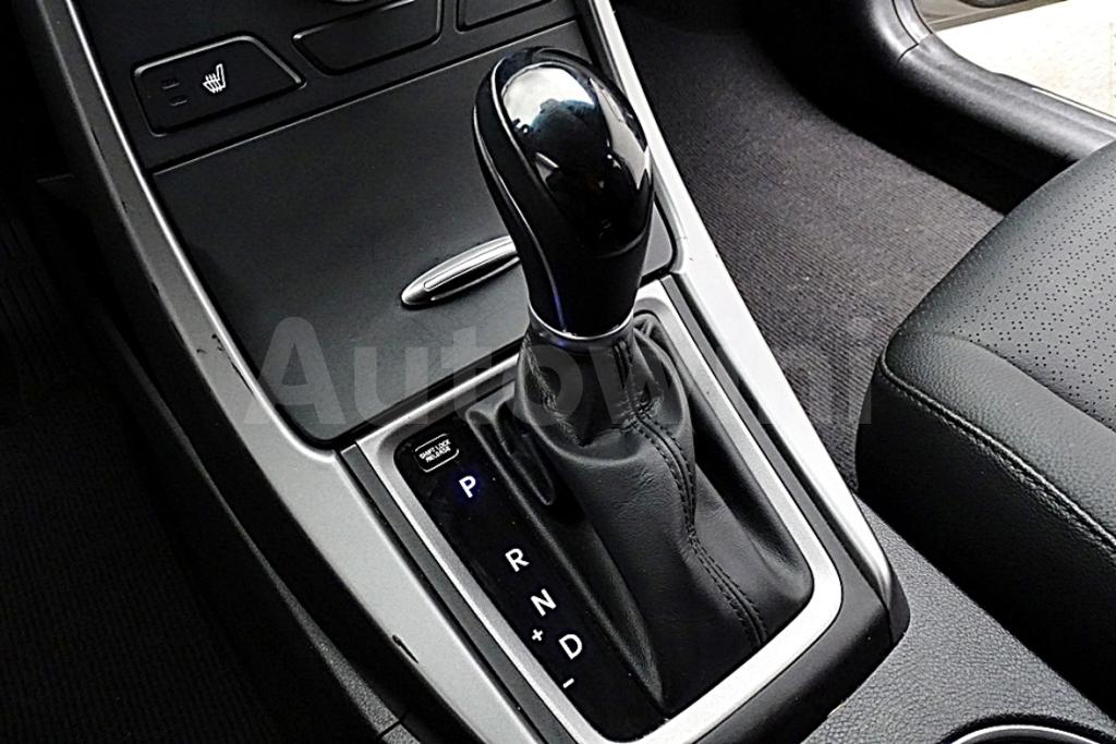 2016 HYUNDAI  AVANTE ELANTRA 1.6 GDI SMART - 21