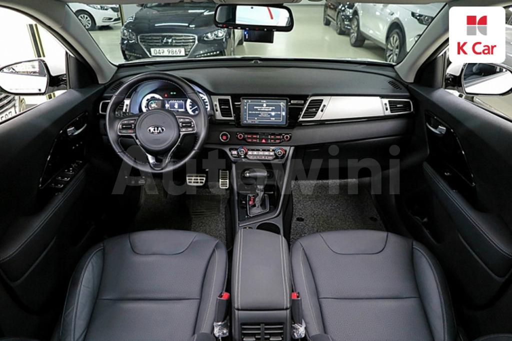 2018 KIA NIRO NOBLESSE - 9