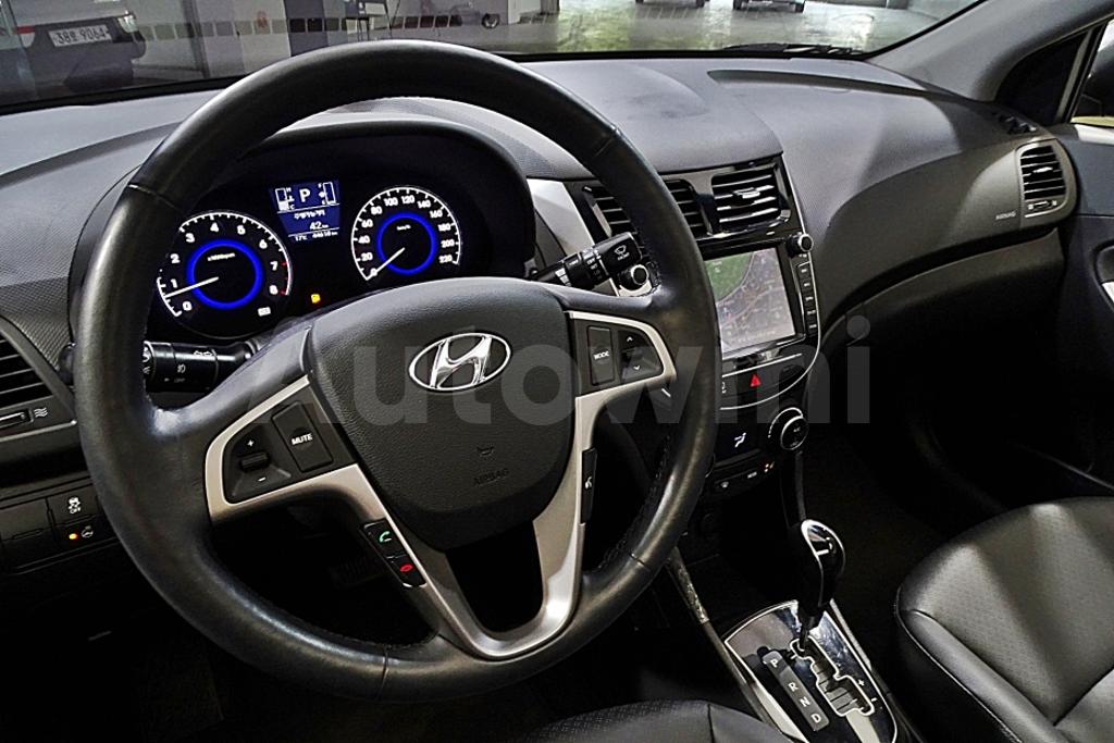 2017 HYUNDAI ACCENT  1.4 VVT PREMIUM - 25