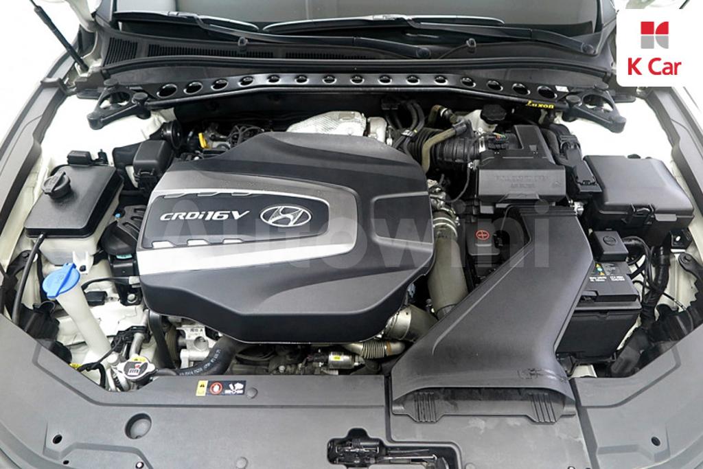 KMHF441RBJA131075 2018 HYUNDAI GRANDEUR IG AZERA 2.2 DIESEL PREMIUM-4
