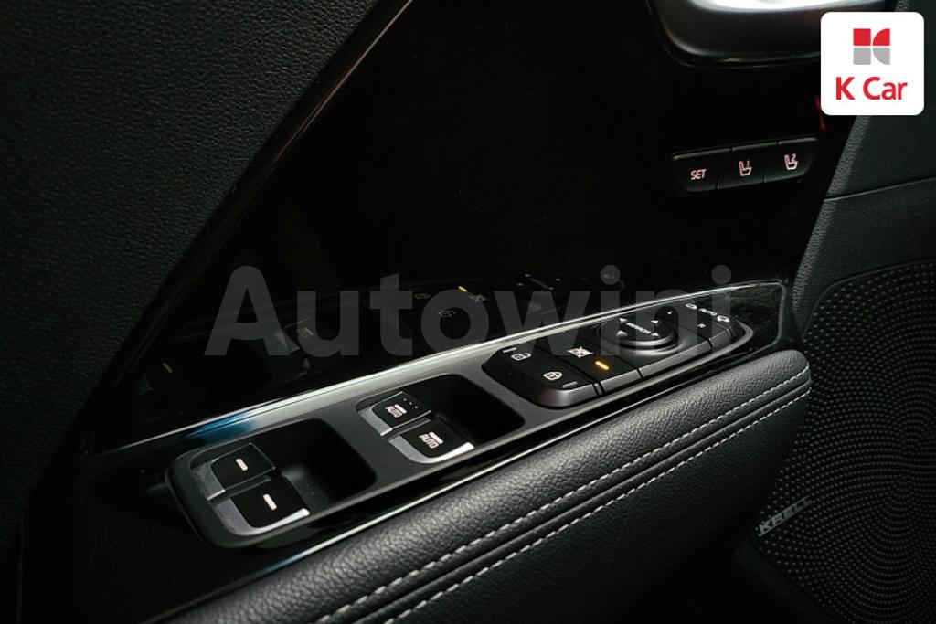 2018 KIA NIRO NOBLESSE - 3