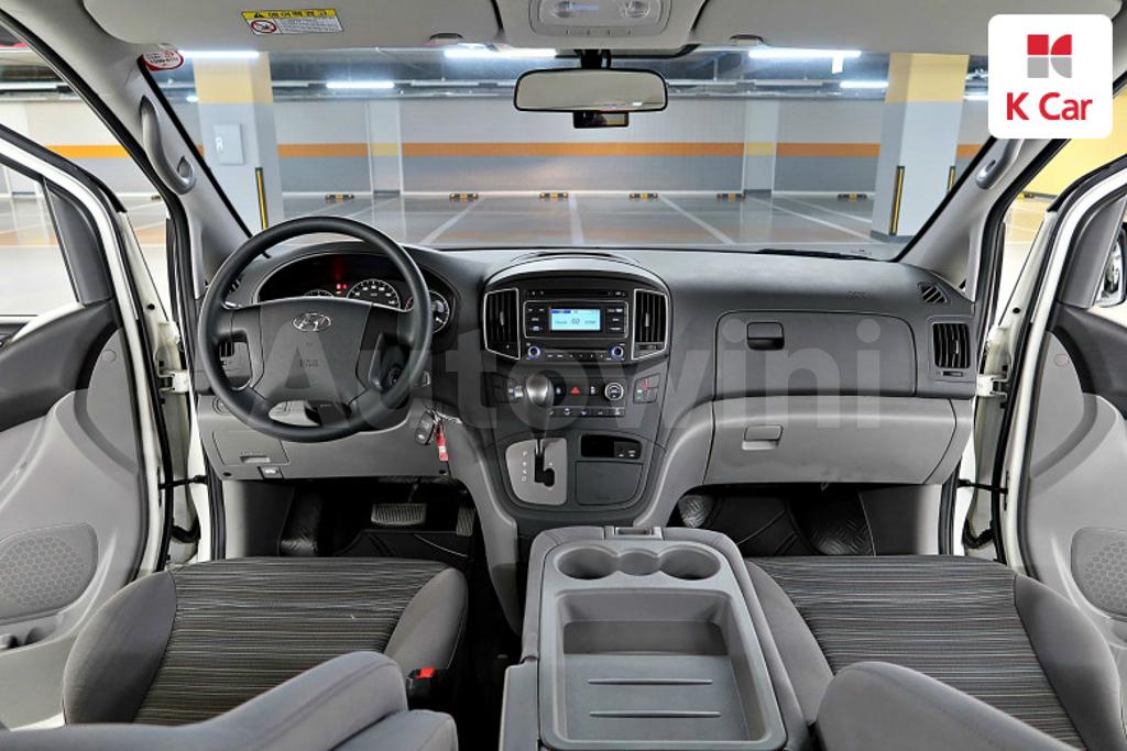 2019 HYUNDAI GRAND STAREX H-1 12 SEATS - 9